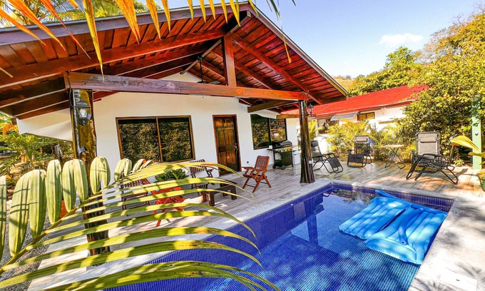 Canton Hojancha House | Casa Los Ninos