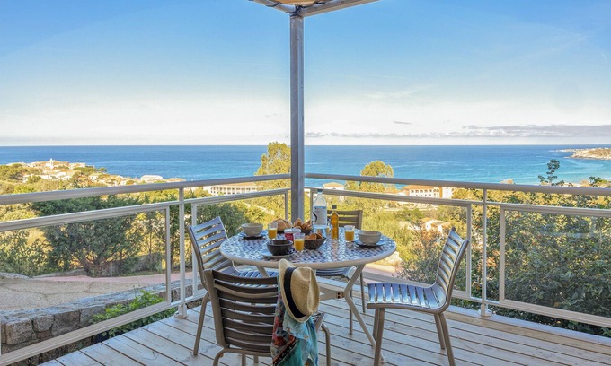 Algajola Apartment | Casa Lucia, beautiful sea and mountain view