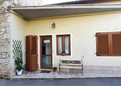 Saturnia House | CASA MAIRA IN CENTRO A SATURNIA