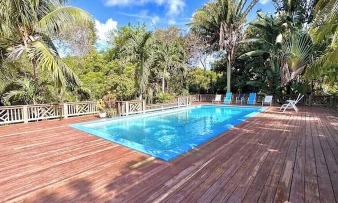 Antoneys Cay House | Casa MAR B
