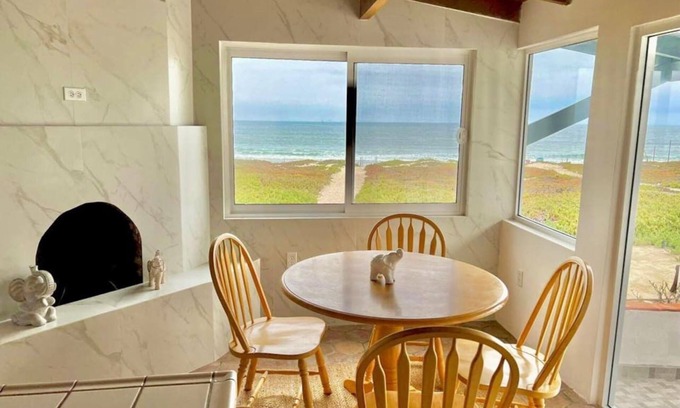 Ensenada House | Casa Marea Azul- BEACH HOUSE