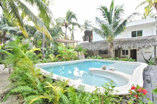 El Cuyo Hotel | Casa Maria Bonita Hotel & Restaurant El Cuyo by Spot Rentals
