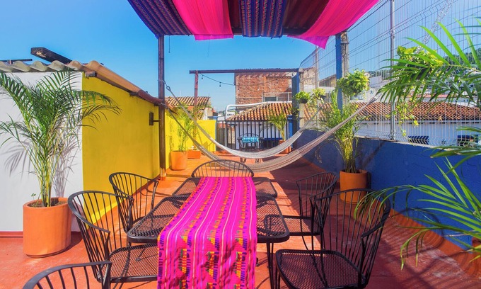 Downtown Puerto Vallarta Hotel | Casa Maria Malecon