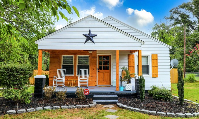 Greensboro Cottage | ⭐️CASA MARIA⭐️⛳️📚🏥🏟🌮🐕
