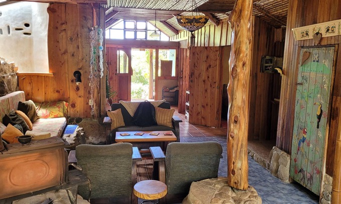 Rivas Cabin | Casa Mariposa Nature Retreat on Chirripó Mountain, pet friendly