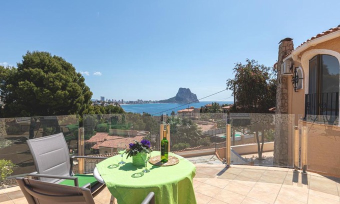 Calpe Ski Chalet | Casa Maryvilla