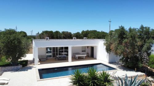 San Vito dei Normanni Villa | Casa Mathilde by Bianco Puglia Vacanze