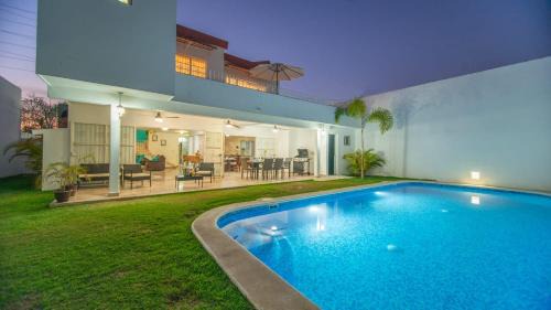 Puerto Vallarta Villa | Casa Melanie, Alberca y Asador Privados