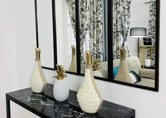 Lipa Apartment | Casa Mercado I