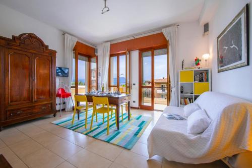 Rivoltella Apartment | Casa Michelangelo - Happy Rentals
