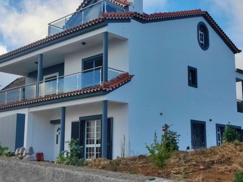 Prazeres House | Casa Neto Jardim