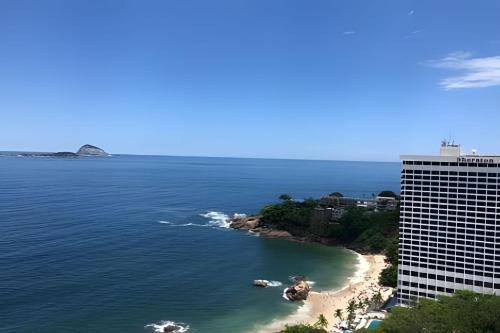 Leblon House | Casa no Vidigal com vista incrível para o Mar