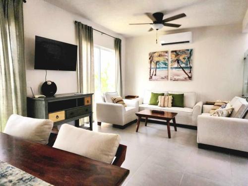 Valle de Banderas House | Casa Nueva en Coto privado