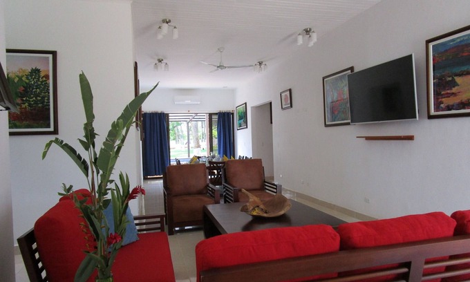 Playa Negra Apartment | Casa Pacifico 2-bedroom Apartment #1 Butterfly