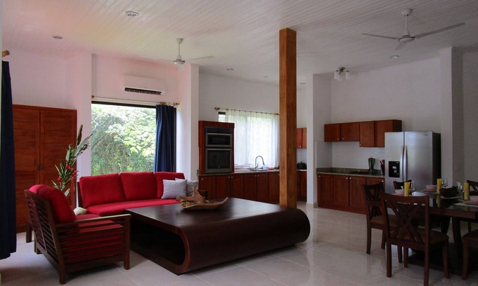 Playa Negra Apartment | Casa Pacifico 2-bedroom Apartment #2 Monkey