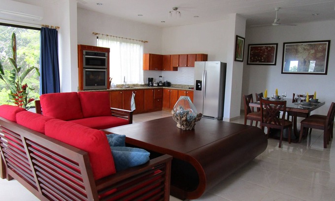Playa Negra Apartment | Casa Pacifico 2-bedroom Apartment #3 "Toucan"