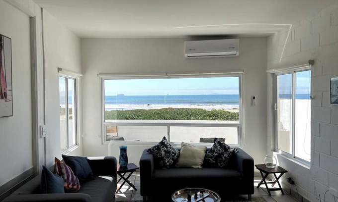Ensenada House | Casa Pacifica- BEACH HOUSE