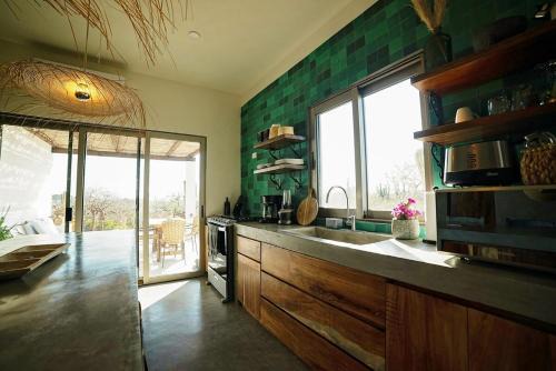 Cerritos House | Casa Pakal-Cozy Cottage Near Cerritos Beach