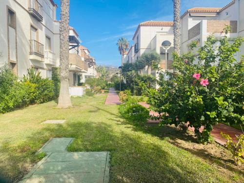 Torrox Costa Apartment | Casa Pandora Apartamento Duplex Atico, primera línea de playa Torrox