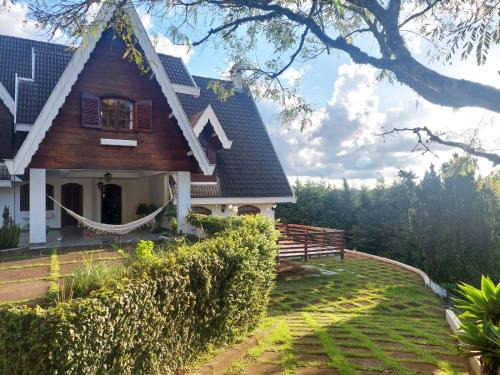 Campos do Jordao House | Casa para Final de Semana e Temporada Descansópolis