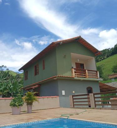 Sao Jose do Ribeirao House | Casa para temporada em Fazenda, natureza exuberante, muito verde.