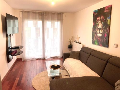 Quartier du Pont-de-Flandre Apartment | Casa Paris
