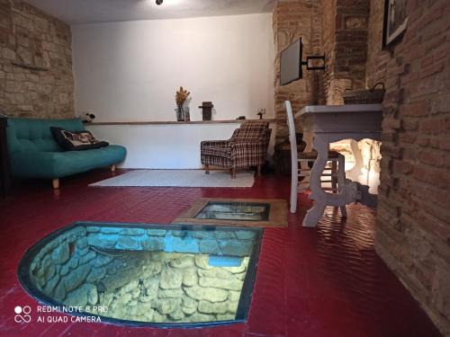 Todi House | Casa Piazza- Cisterne romane Todi