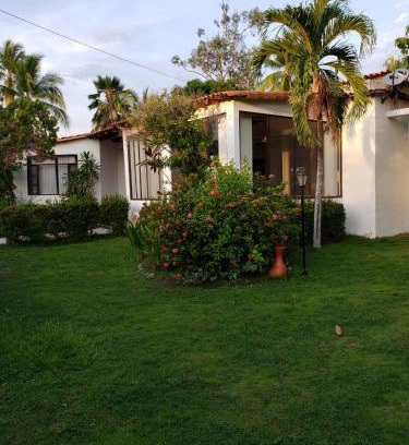 Ricaurte Villa | Casa Pinilla- Perfecta para familias