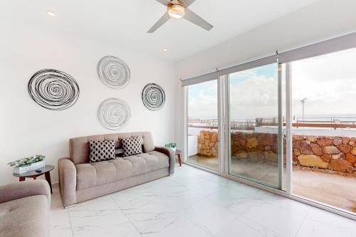 La Paloma House | Casa Platino 22 - Playa Arcangel