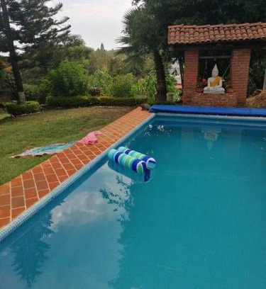 Cuernavaca House | Casa platos