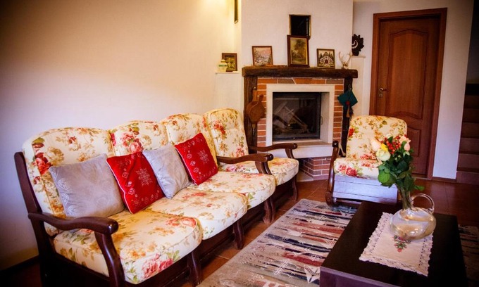 Metes House | Casa Poenita