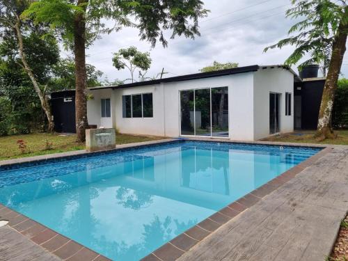 Apiay House | Casa Quinta Las Marías