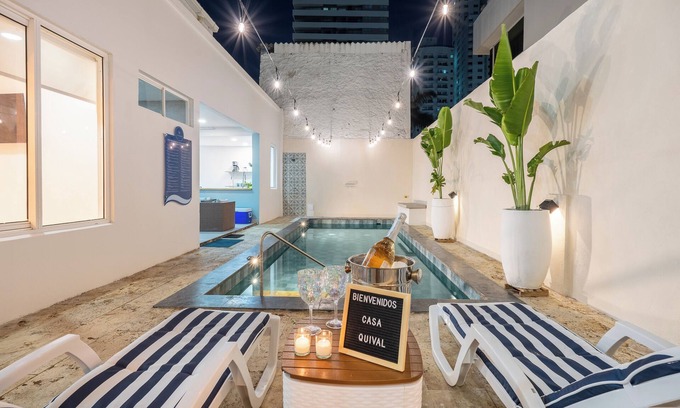 Castillogrande House | CASA QUIVAL