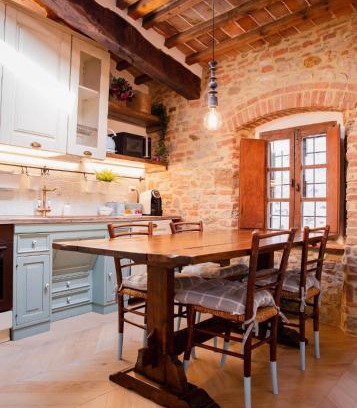Suvereto Apartment | Casa Raffaella 2 Tuscan charm in medieval Suvereto