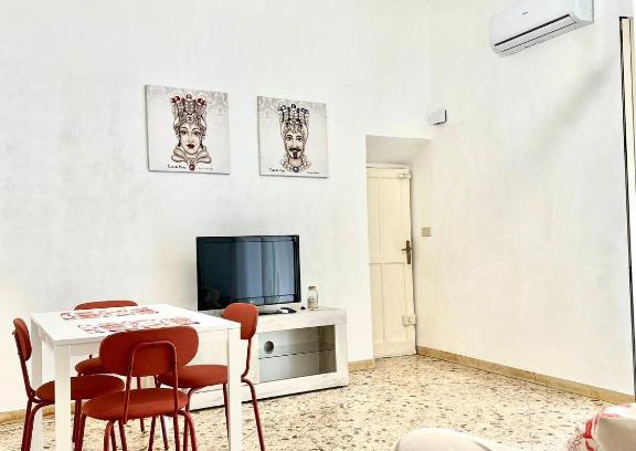 Sferracavallo Apartment | Casa Repasi