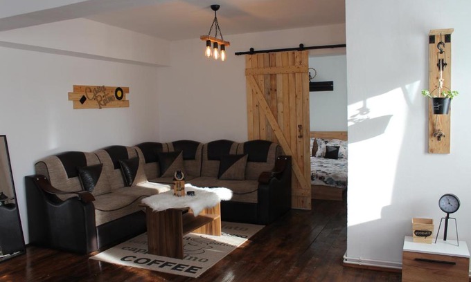 Toplita House | Casa Retro Toplița