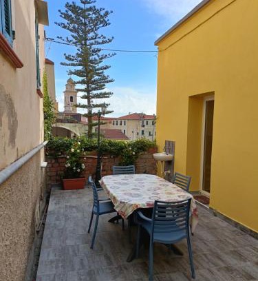 Santo Stefano al Mare House | Casa Ribes