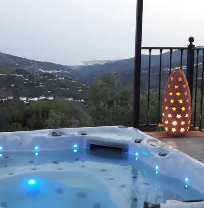 Competa Bed & Breakfast | Casa Roble B&B