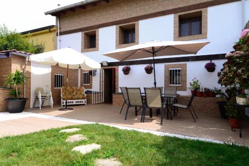 Castillo Siete Villas House | Casa rural cerca a playas