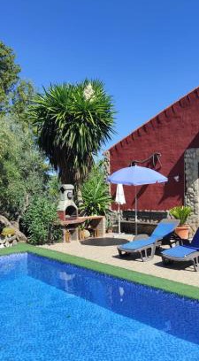 El Gastor Ski Chalet | Casa Rural La Higuera