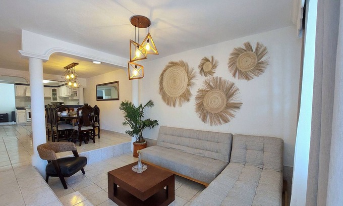 Mazatlan House | Casa San Ángel a unos minutos de playa