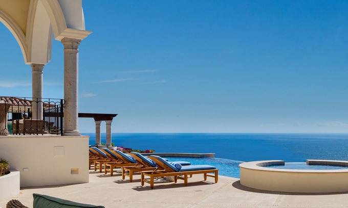 Pedregal Villa | Casa Stella: Fully staffed Pedregal—Free Breakfast + Concierge Credit