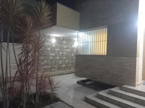 Centro House | Casa Térrea-Bertioga-Uso exclusivo para de 1 a 12 pessoas