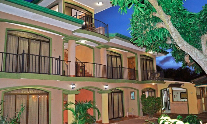 San Joaquin de Flores Hotel | Casa Tropical