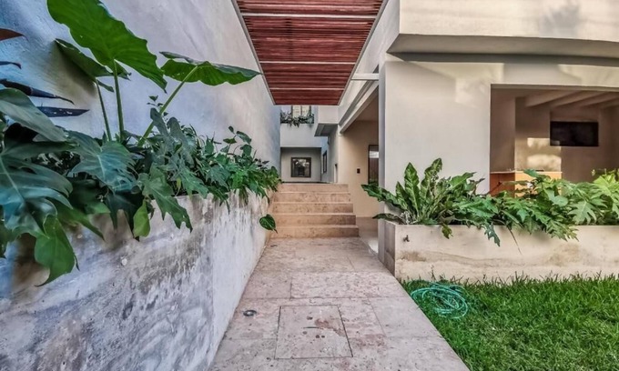 Downtown Cancun Hotel | Casa Ula