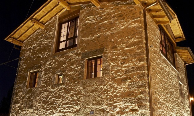 Osma House | Casa Urrutia