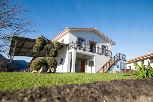 Pineres House | Casa vacacional El Angel