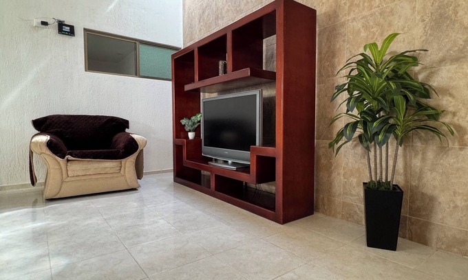Merida Municipality House | Casa Vacacional en Las Americas, Mérida
