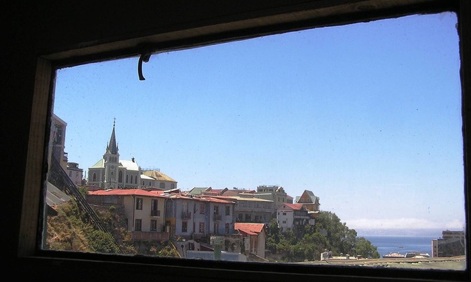 Valparaiso Apartment | Casa Violeta Limon