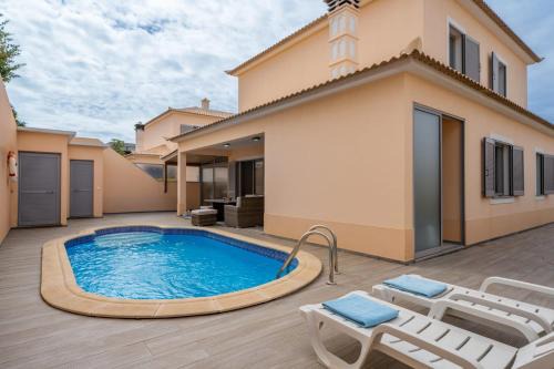 Vila Baleira House | Casa Vista Azul With Pool in Porto Santo